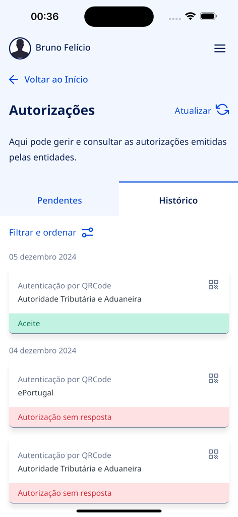 History screen of the gov.pt app showing digital authentication logs and statuses
