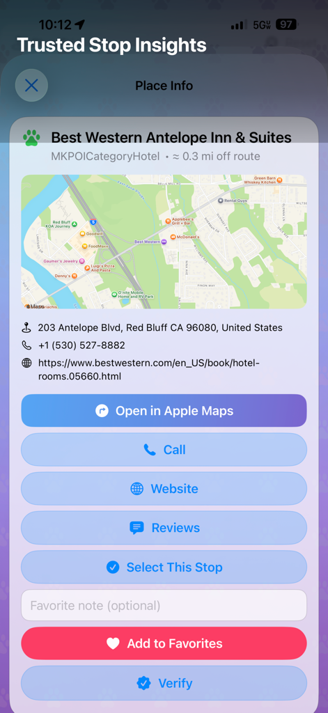 PetStop: Dog Road Trip Planner - Detail view of a pet friendly hotel in the PetStop dog road trip planner app
