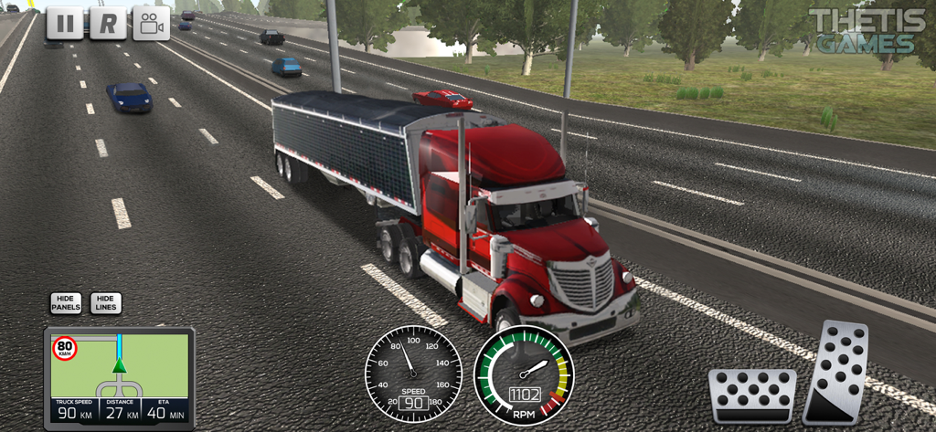 Truck Simulator 2 - Europe - Gameplay de un camión rojo conduciendo en una autopista de varios carriles con tablero de velocidad y GPS