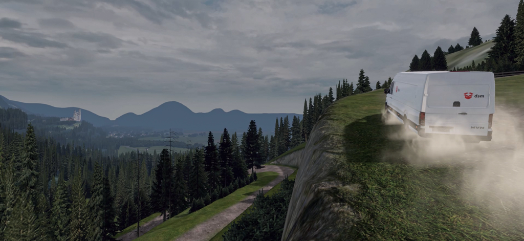 Une camionnette de livraison blanche roulant sur un sentier de montagne pittoresque dans Drive Real Truck Simulator