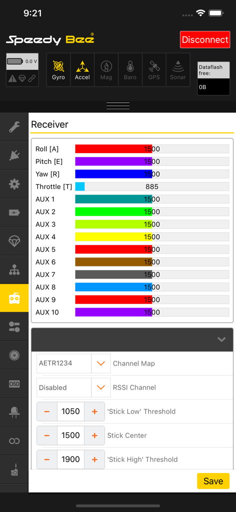SpeedyBee App - Interfaz de la aplicación SpeedyBee para la configuración del receptor del dron, mostrando las entradas de canal en tiempo real