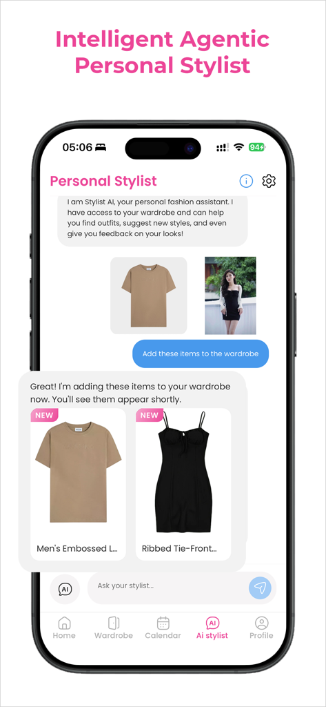 Benutzeroberfläche des Chats der Sty AI App, die einen Chat mit einem persönlichen KI-Stylisten zeigt, der Kleidungsstücke zu einer digitalen Garderobe hinzufügt