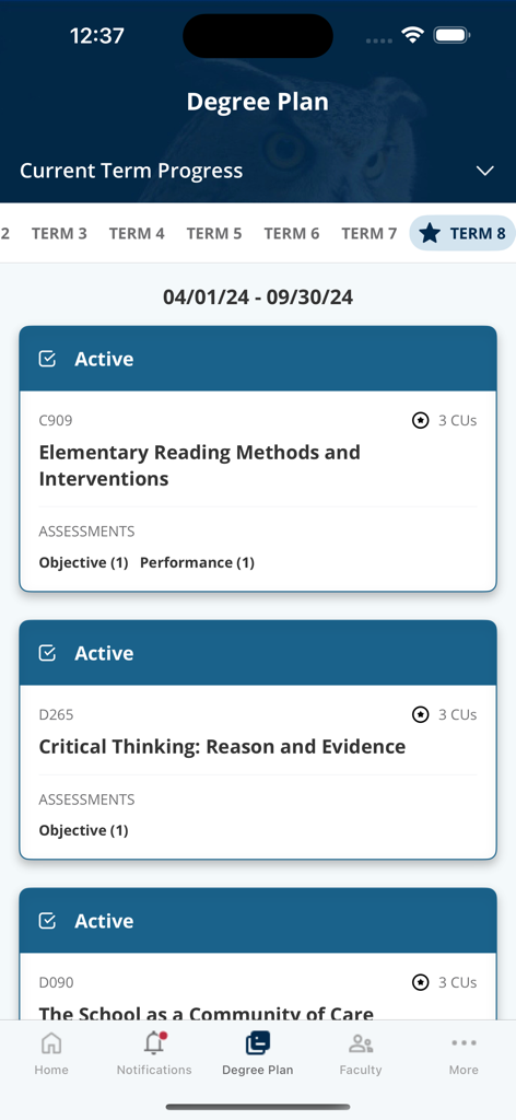 myWGU Mobile - Tela do plano de estudos do aplicativo myWGU Mobile mostrando cursos ativos e progresso do semestre