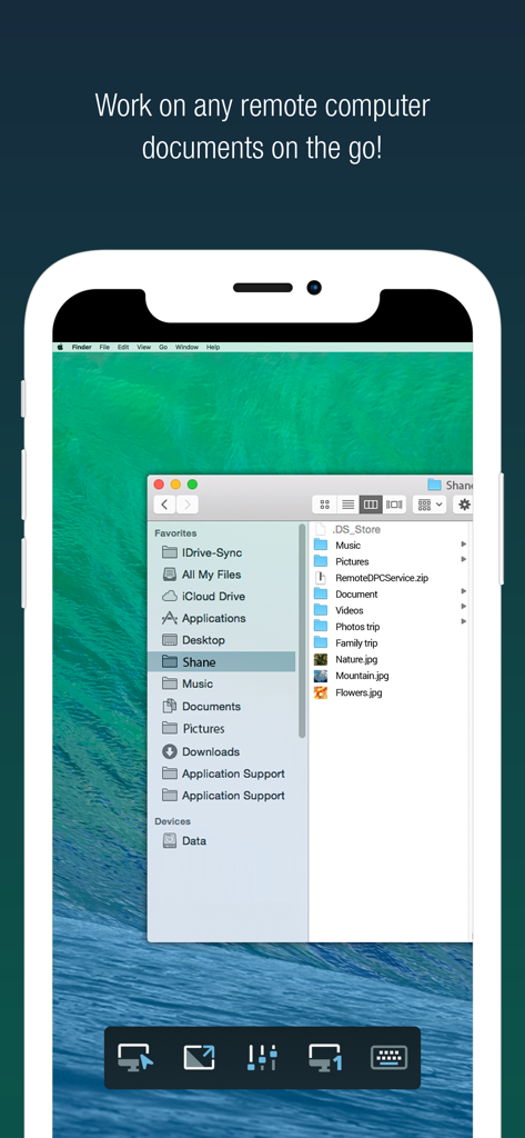 Aplicación RemotePC en iPhone mostrando un escritorio Mac remoto con carpetas de archivos abiertas