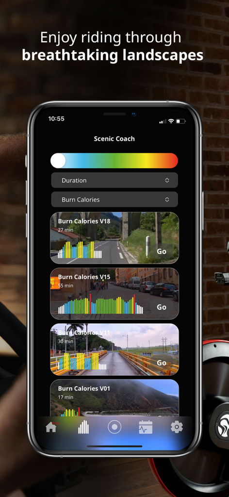 ICG Training - Pantalla Scenic Coach de la aplicación ICG Training que muestra una lista de entrenamientos de ciclismo indoor con vídeos de paisajes.