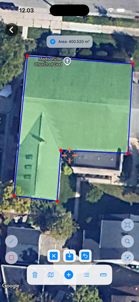 UTM Geo Map Y2Tech - Satellite view of the UTM Geo Map app showing a polygon area measurement of a building