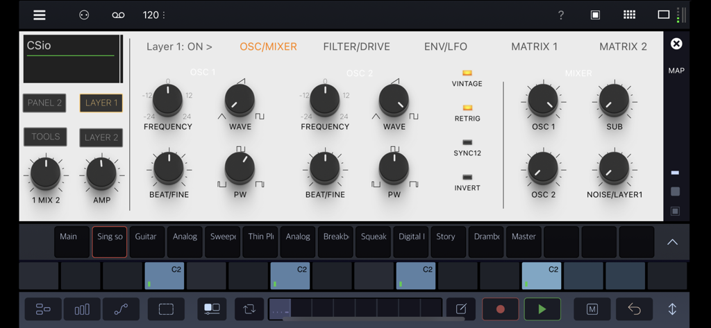 Drambo App modulare Synthesizer-Oberfläche, die Oszillator-Steuerelemente und einen Step-Sequenzer zeigt.