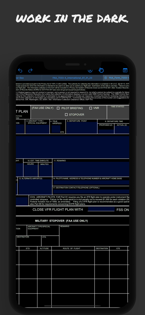 Good PDF Notebookアプリ。航空用途に最適化されたダークモードでフライトプランフォームが表示されています。