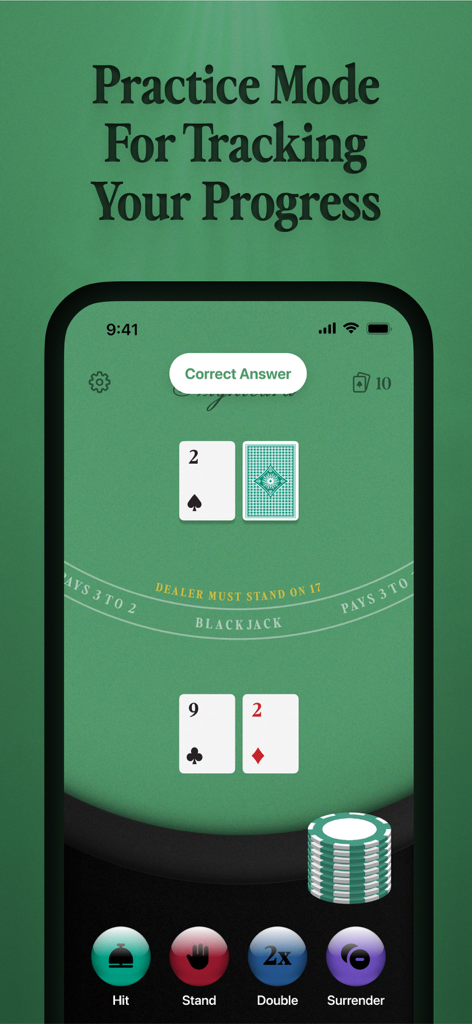 Un smartphone que muestra la interfaz del modo de práctica del Entrenador de Blackjack de Nightcard con una notificación de respuesta correcta en una mesa de paño verde.