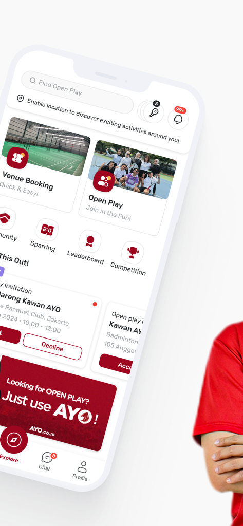 Schermata mobile che mostra la home page dell'app AYO con funzionalità per la prenotazione di strutture e il matchmaking per partite aperte