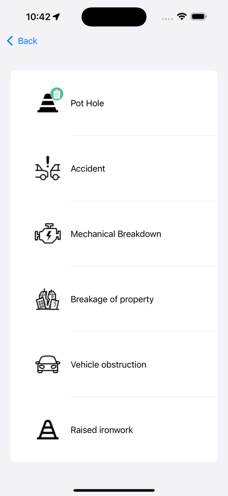 Rasters Navigation - Incident reporting screen for drivers showing options for potholes and accidents