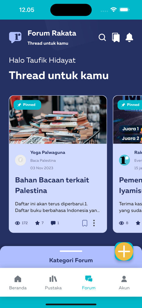 Rakata - Pantalla del foro comunitario de la aplicación móvil Rakata que muestra hilos de usuarios y publicaciones de discusión.