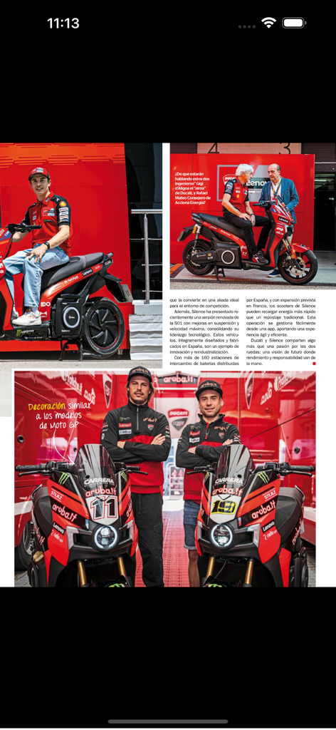 Motos Revista - A digital magazine layout from Motos Revista featuring articles on racing scooters and technical motorcycle reports in Spanish.