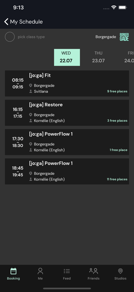 jo:ga - Interfaz de la aplicación jo:ga que muestra una lista de clases de yoga y los lugares disponibles en un estudio específico.