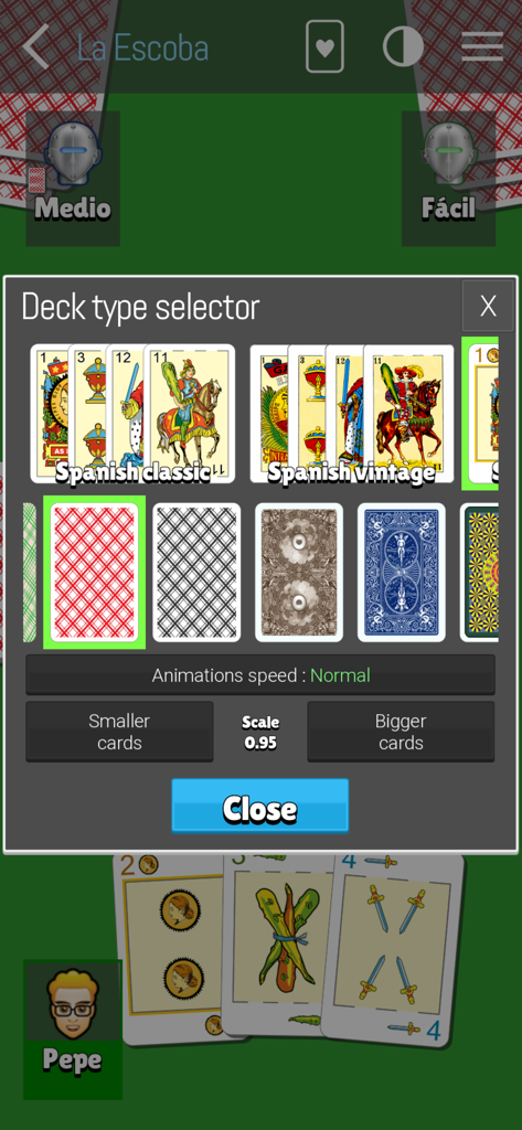 Menú selector de tipo de mazo en la aplicación La Escoba mostrando estilos de cartas españoles clásicos y vintage con varios patrones de dorso de carta