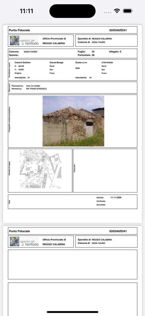Documento catastale italiano dettagliato che mostra la foto della proprietà e la mappa catastale