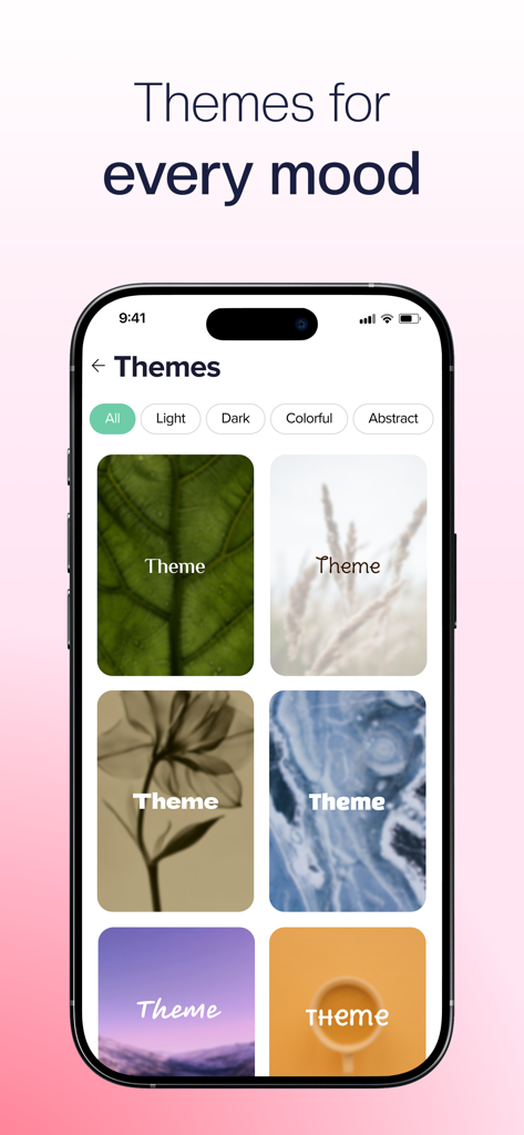 Daily Affirmations—Positive Me - Pantalla de la aplicación móvil que muestra temas estéticos personalizables para afirmaciones diarias.