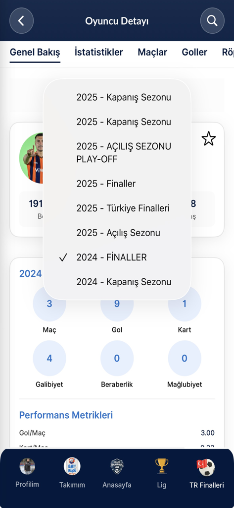 Blade Rakipbul Ligi - Player performance metrics and season selection menu in the Blade Rakipbul Ligi mobile app.