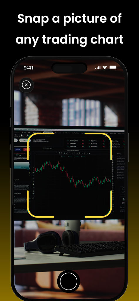 Crypto Chart AI Trading Signal - AI分析のために取引チャートの写真を撮る機能を示すモバイルアプリのインターフェース。