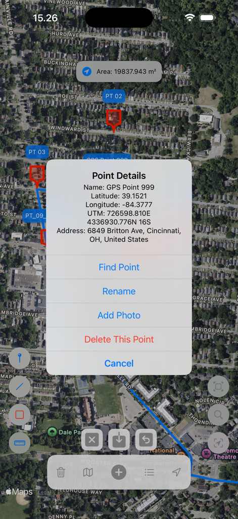 Aplicativo UTM Maps mostrando detalhes do ponto GPS e coordenadas UTM em um mapa de satélite