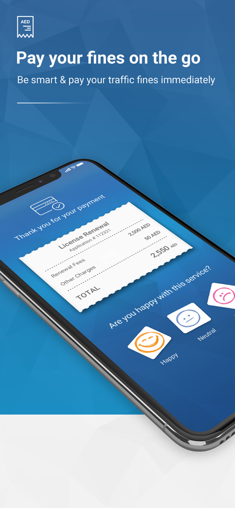 MOI UAE - MOI UAEアプリで、免許更新と罰金支払いの成功した領収書が表示されたスマートフォンの画面