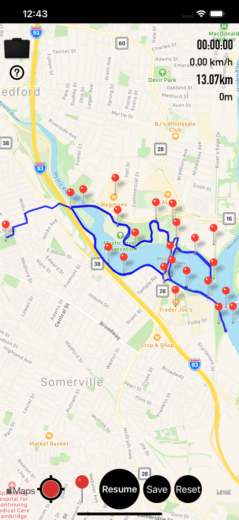Gpx Viewer-Converter&Tracking - 複数の赤いウェイポイントとナビゲーションデータを含む、青いGPSトラックを表示するモバイルマップインターフェース