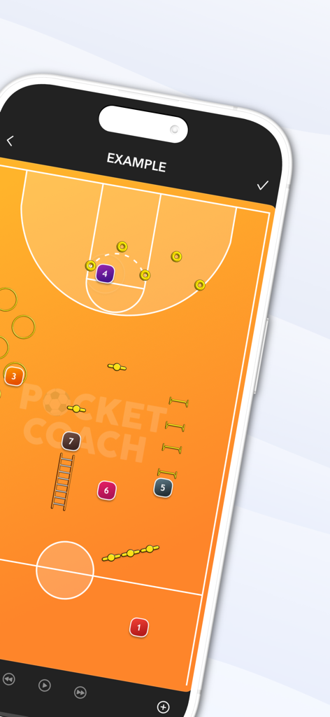 Pocket Coach Board Basketball - Basketball coaching app showing a tactical court layout with player icons and training equipment