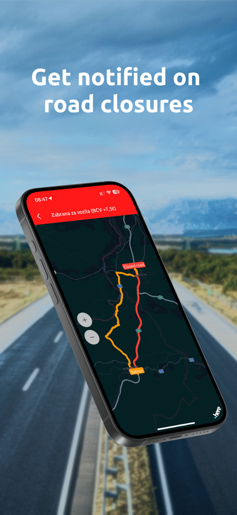 Una pantalla de smartphone mostrando la aplicación LiveTrafficHR con un mapa que muestra cierres de carreteras y una ruta de desvío sugerida