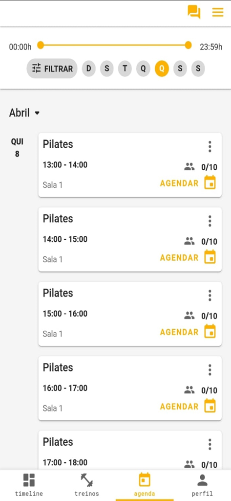 Pilates class booking and schedule screen in the Panobianco Academia mobile app