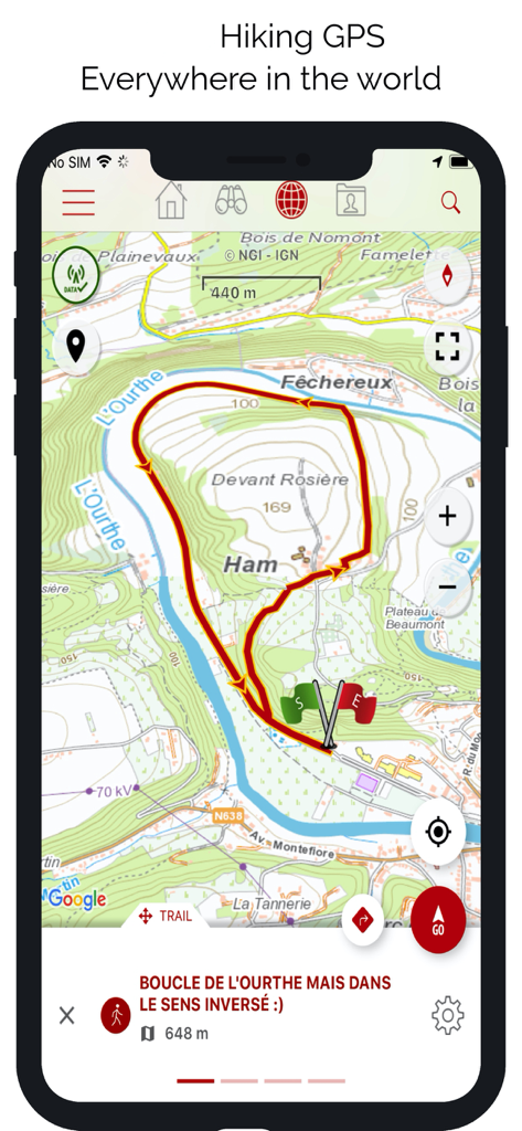 SityTrail - Interface de l'application SityTrail affichant une carte topographique détaillée avec une boucle de sentier de randonnée rouge.