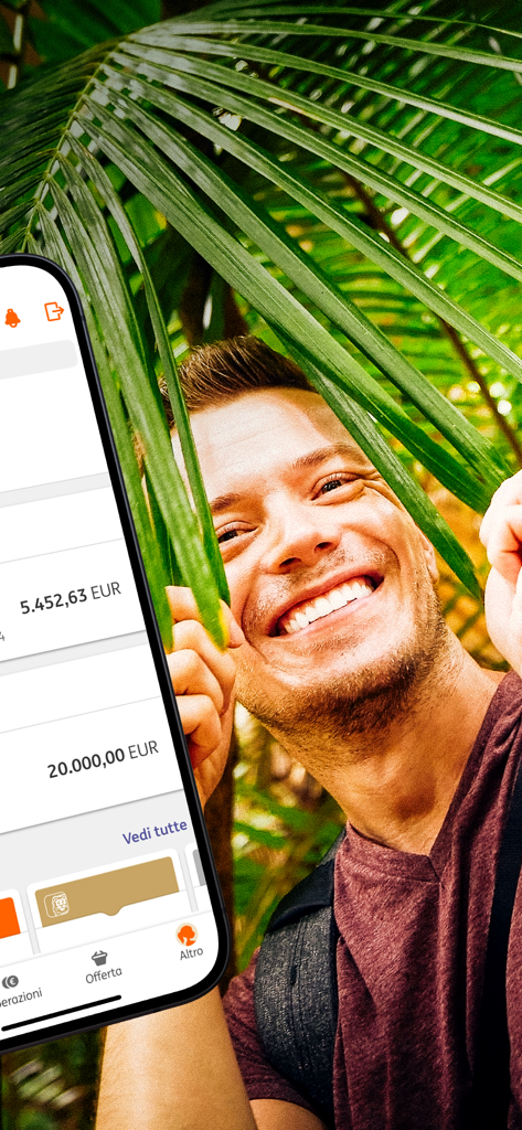 ING Italia - Banca Online - Schermata dello smartphone che mostra i saldi dei conti nell'app ING Italia con un viaggiatore sorridente sullo sfondo