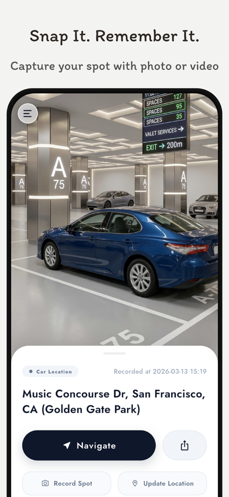Where's My Car - GPS Tracker - Interfaz de la aplicación Dónde Está Mi Coche que muestra una foto de un coche aparcado y navegación de ubicación