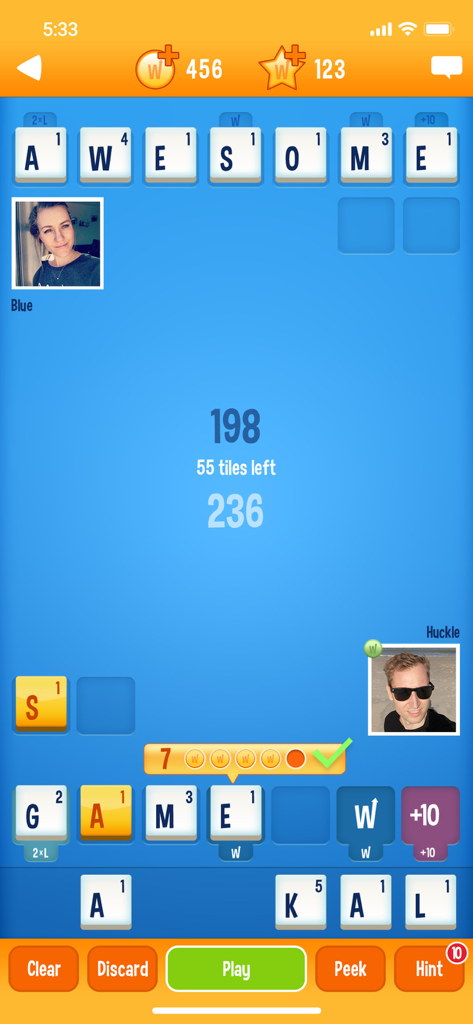 WordOn HD単語ゲームアプリでの戦略的なマルチプレイヤーマッチ