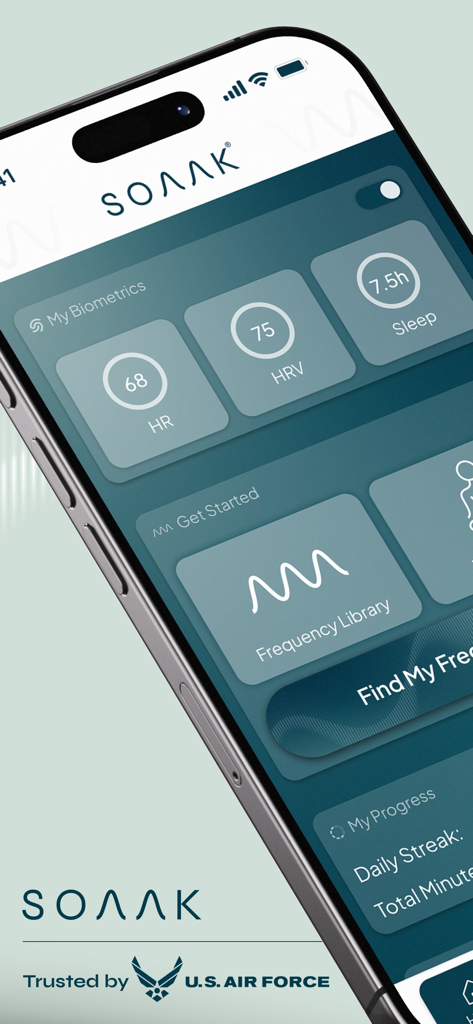 Soaak - The Soaak app interface showing user biometrics including heart rate and sleep data.