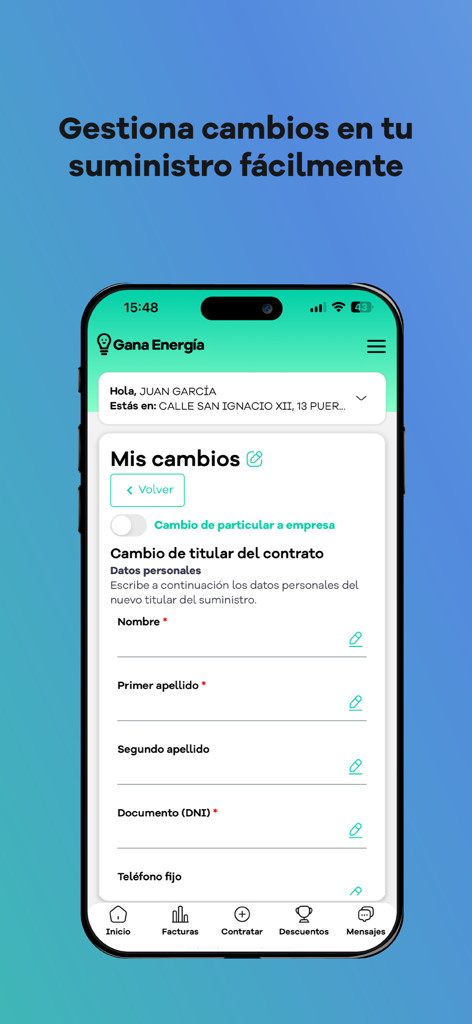 Gana Energia - App clientes - iPhone screenshot showing the Gana Energia app interface for changing contract holder information.