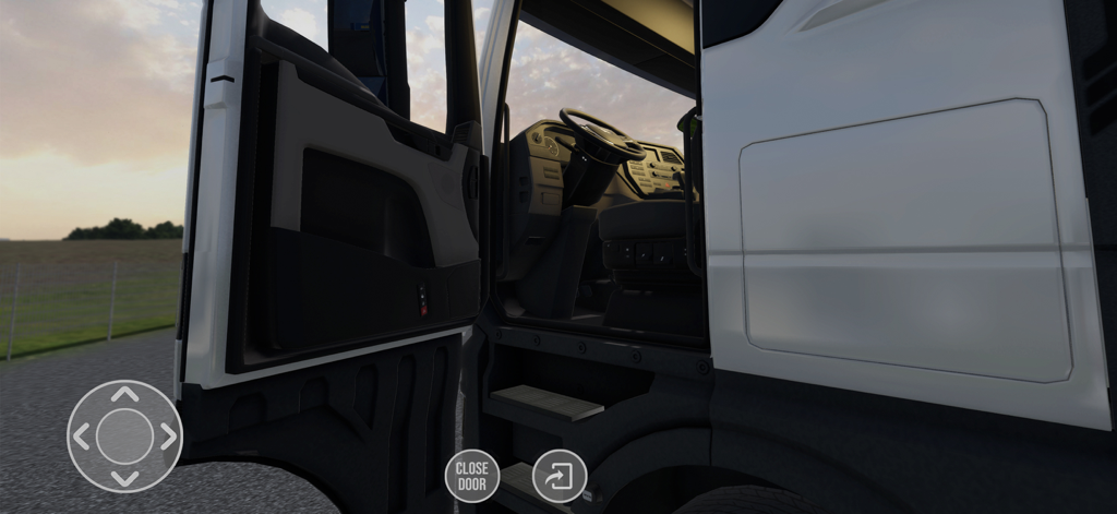 Intérieur de cabine de camion interactif détaillé avec porte ouverte dans Drive Real Truck Simulator
