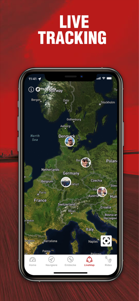 Interfaz de la aplicación RideLink Connect mostrando seguimiento en vivo de múltiples motociclistas en un mapa satelital de Europa