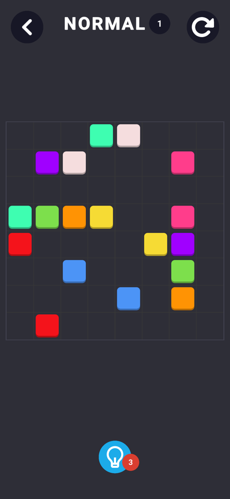 暗いグリッド上のカラフルな正方形のタイルのブロックパズルのゲームプレイ画面