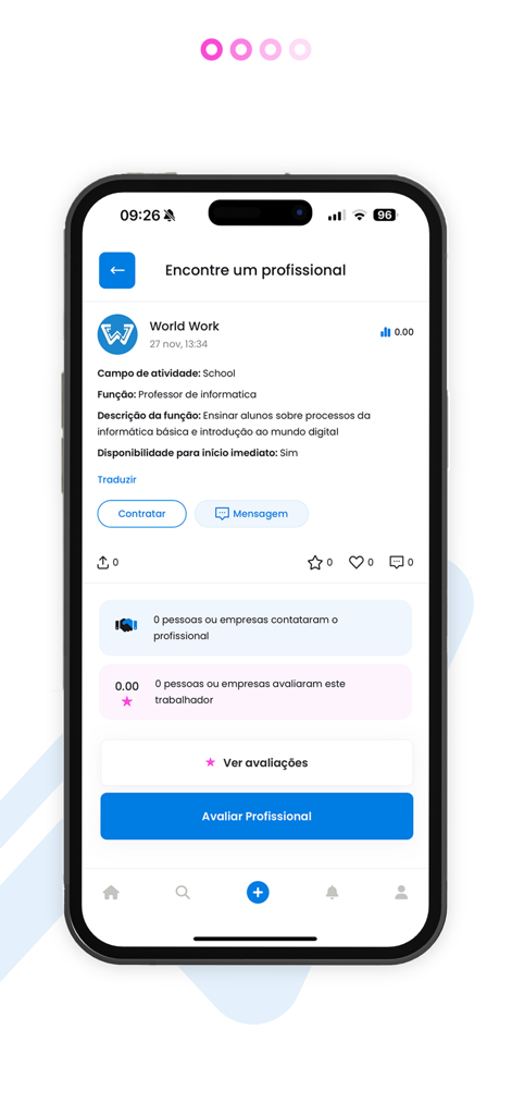 Una pantalla móvil de la aplicación World Work mostrando un perfil profesional para contratar.