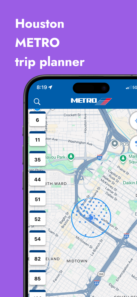 Aplicativo RideMETRO mostrando o planejador de viagens de Houston com mapa interativo e números de rotas de ônibus