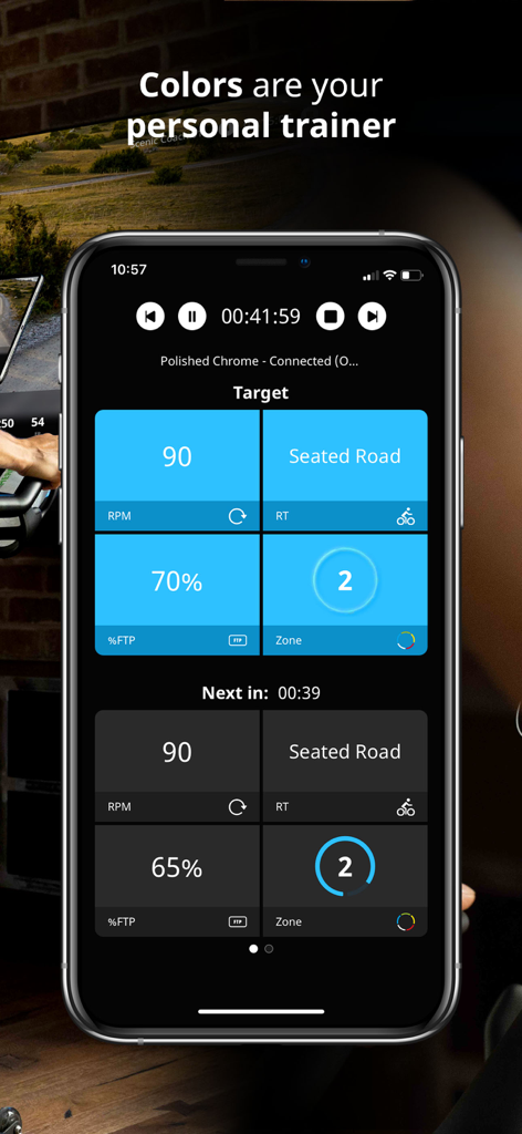 ICG Training - Interfaz de la aplicación ICG Training que muestra métricas de entrenamiento en tiempo real como RPM y zonas de potencia FTP codificadas por colores en un smartphone