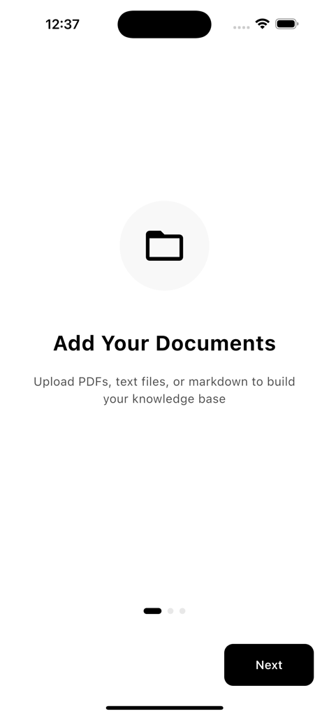 Interview Ai Assistant - Pantalla de incorporación de la aplicación Asistente de Entrevistas IA que muestra el paso "Añadir tus documentos" para subir archivos PDF y de texto.