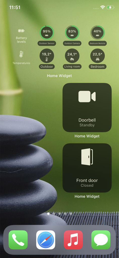 Home Widget - for HomeKit - iPhone home screen with HomeKit widgets for battery levels temperature and door control