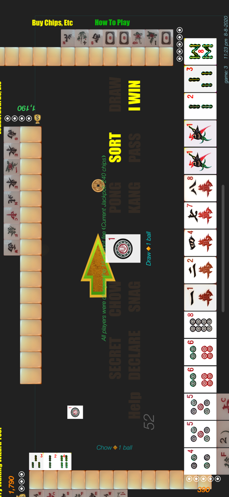 Una simulazione digitale di un tradizionale gioco di Mahjong filippino che mostra tessere autentiche e pulsanti di gioco