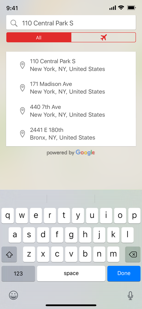 Interface do aplicativo Bee Bee Car Service para inserir endereços de partida ou destino em Nova York com um teclado digital exibido.