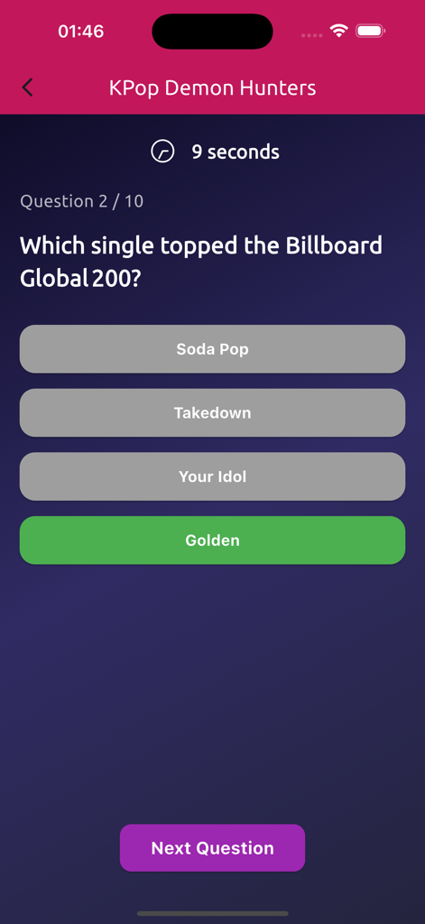 Kpop Idol PopQuiz - Una pantalla de juego de trivia de K-pop con una pregunta de opción múltiple sobre sencillos que encabezaron las listas de Billboard, con la respuesta correcta resaltada en verde.