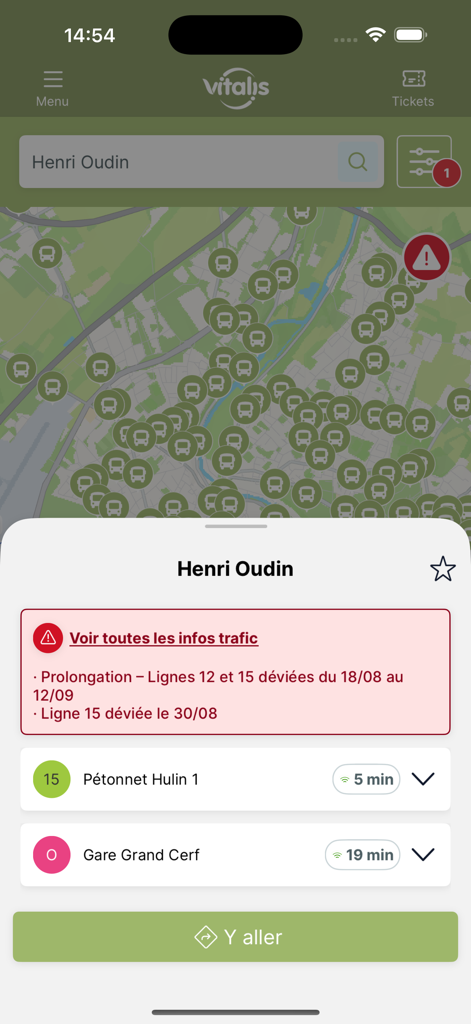Vitalis - Interface de l'application Vitalis montrant les horaires d'arrivée des bus en temps réel et les alertes trafic pour l'arrêt Henri Oudin