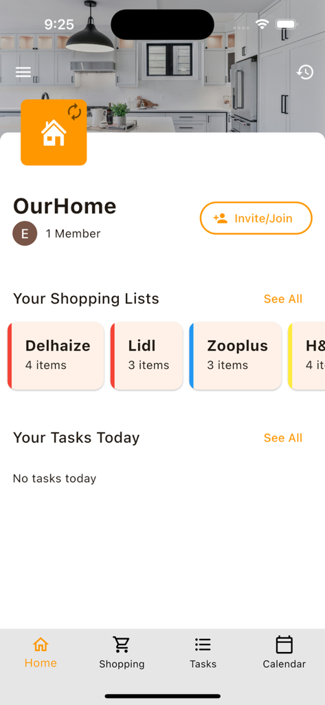 Panel de la aplicación OurHome con listas de la compra y resumen de tareas diarias