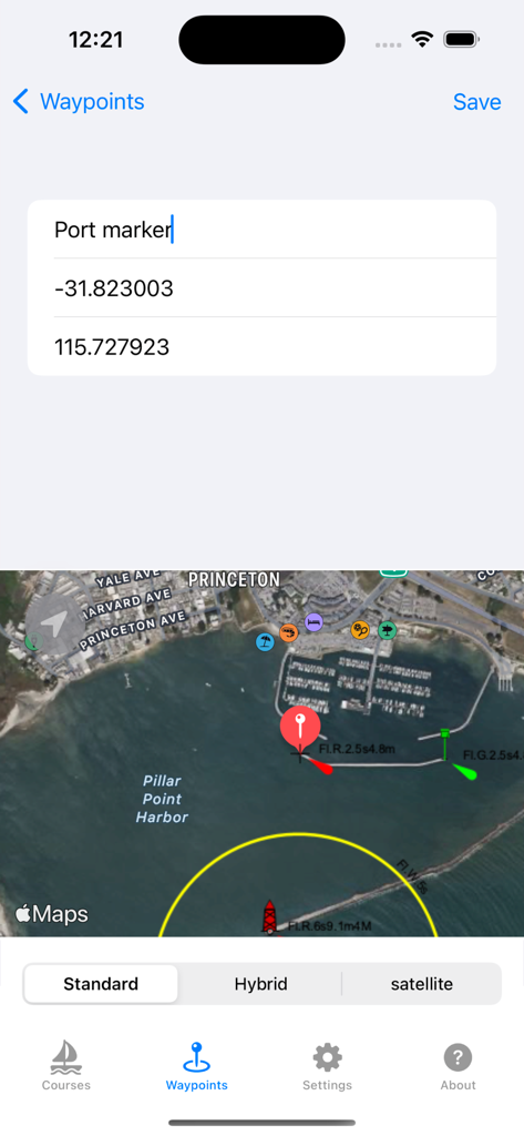 Watch Wayfinder - Interfaccia iPhone per l'app Watch Wayfinder che mostra la creazione di waypoint con coordinate GPS e mappa satellitare
