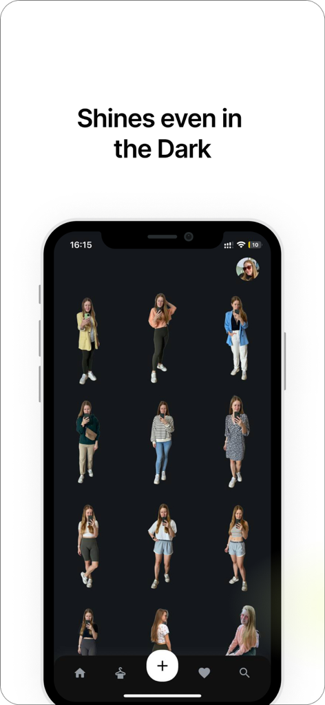 Interface of the Sparkly app in dark mode showing a grid of mirror selfies and organized outfits.